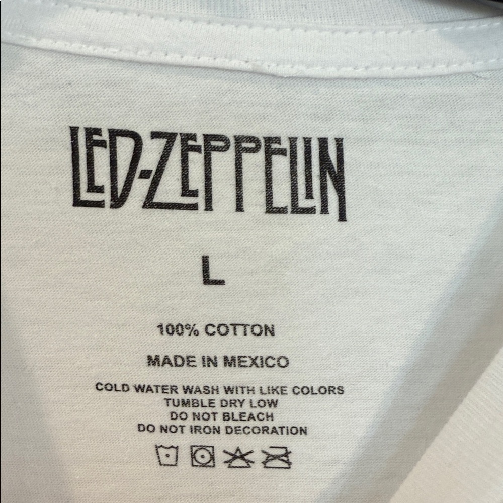 Led Zeppelin Zoso Logo Graphic T-Shirt Large NWOT - Picture 2 of 3